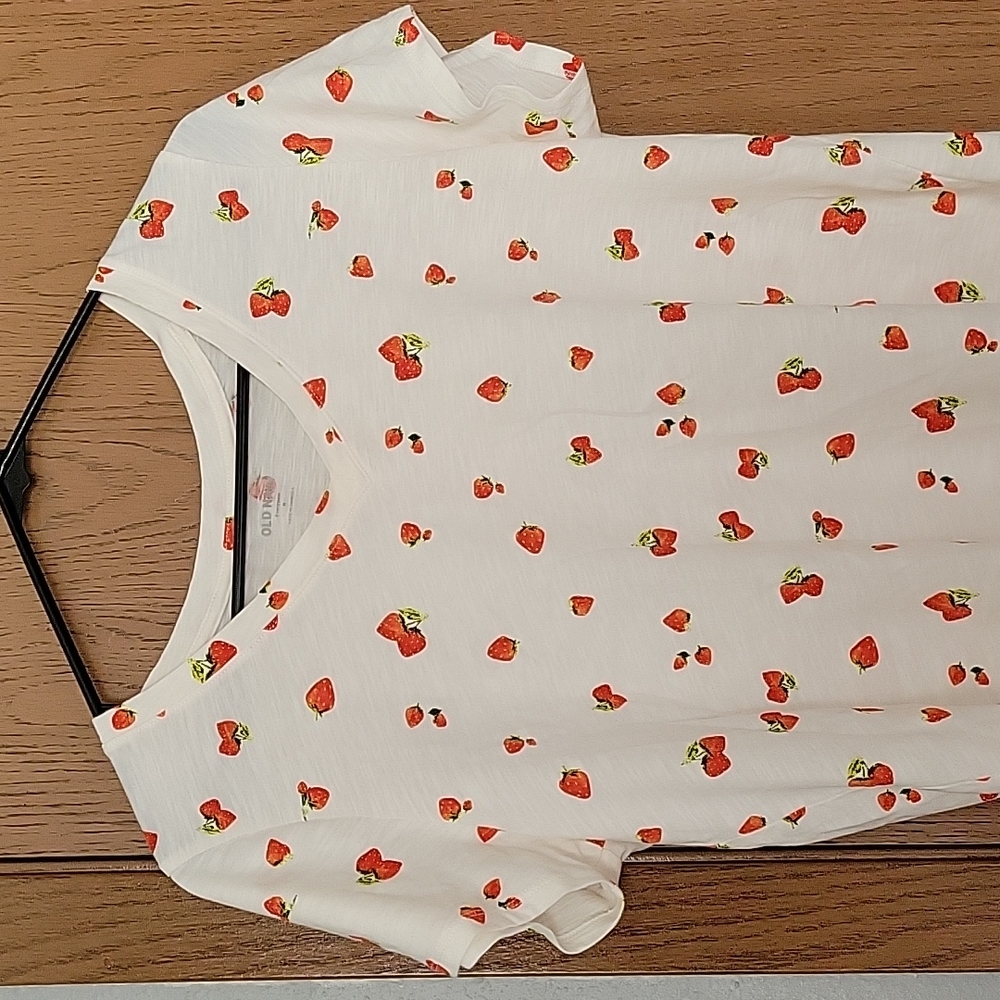Strawberry V-Neck Tee